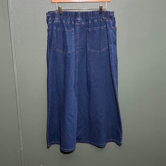 Quaker Factory Denim Maxi Skirt Embroidered Lotus Flowers Size Large - Picture 6 of 7